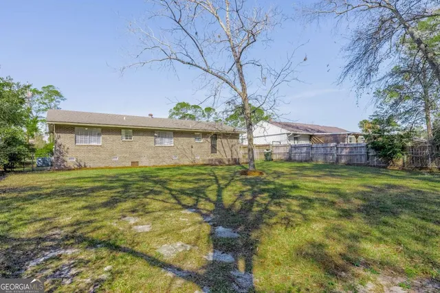 $189,000 | 2122 Lakeview Drive, Waycross, GA 31501