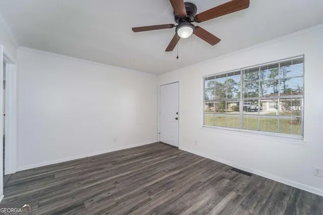 $189,000 | 2122 Lakeview Drive, Waycross, GA 31501