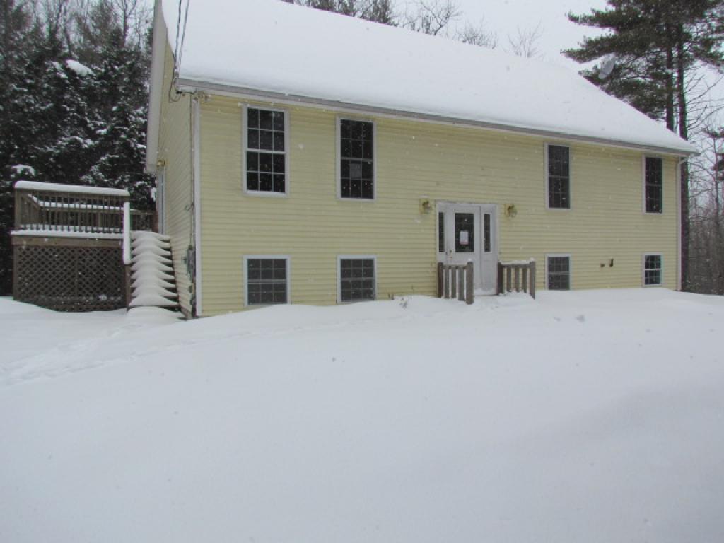 189 Ridge Road Northwood, NH 03261 - Photo 1 of 8