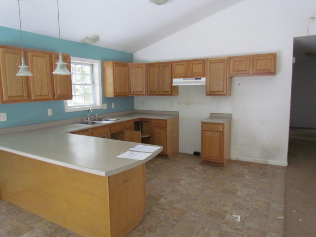 189 Ridge Road Northwood, NH 03261 - Photo 3 of 8