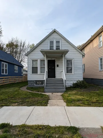 $110,000 | 656 West 116th Place, Chicago, IL 60628