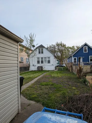 $110,000 | 656 West 116th Place, Chicago, IL 60628