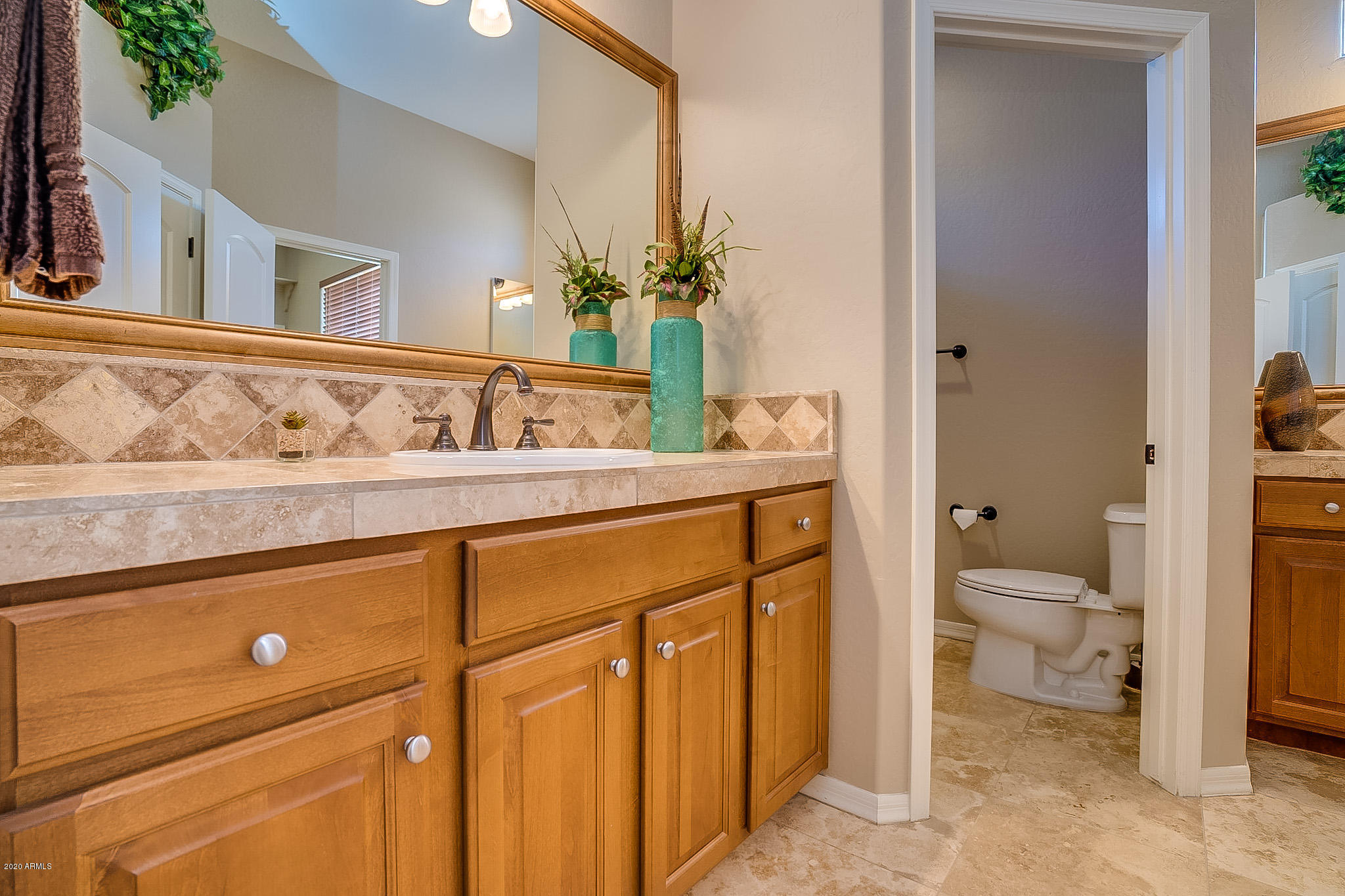 631 West Ridgecrest Road Phoenix, AZ 85086 - Photo 26 of 50 Ridgecrest - Jack-n-Jill Bathroom