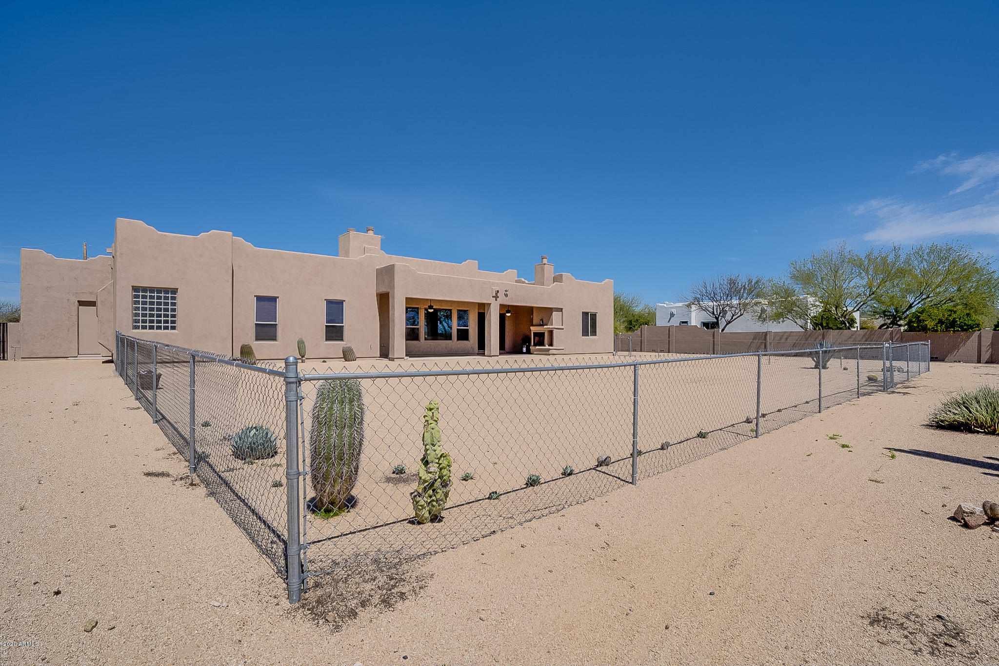631 West Ridgecrest Road Phoenix, AZ 85086 - Photo 46 of 50 Ridgecrest - Inner Yard Fully Enclosed