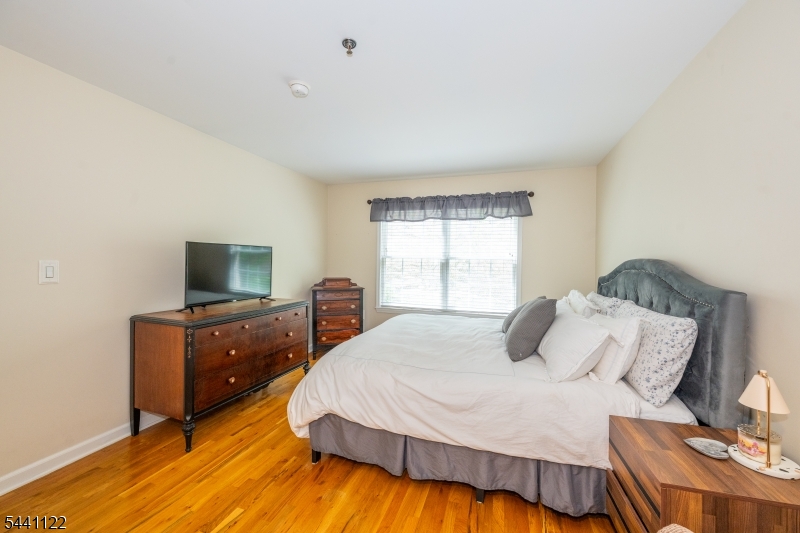 30 Federal Hill Road, Unit 8 Pompton Lakes, NJ 07442 - Photo 26 of 34