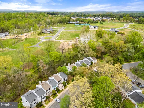 $499,900 | 12 Stonewall Court, Middleburg, VA 20117