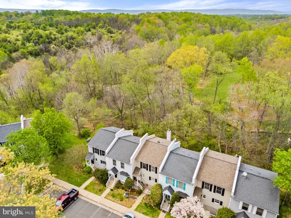 $499,900 | 12 Stonewall Court, Middleburg, VA 20117