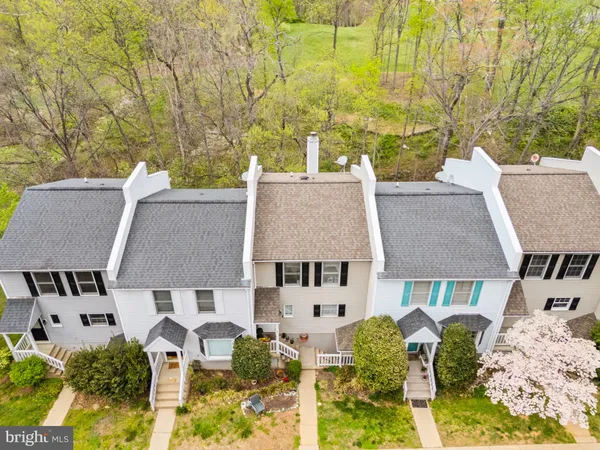 $499,900 | 12 Stonewall Court, Middleburg, VA 20117