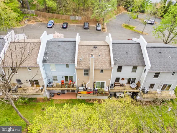 $499,900 | 12 Stonewall Court, Middleburg, VA 20117