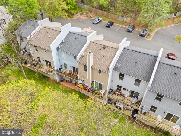 $499,900 | 12 Stonewall Court, Middleburg, VA 20117