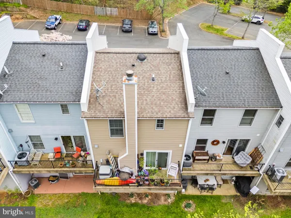 $499,900 | 12 Stonewall Court, Middleburg, VA 20117