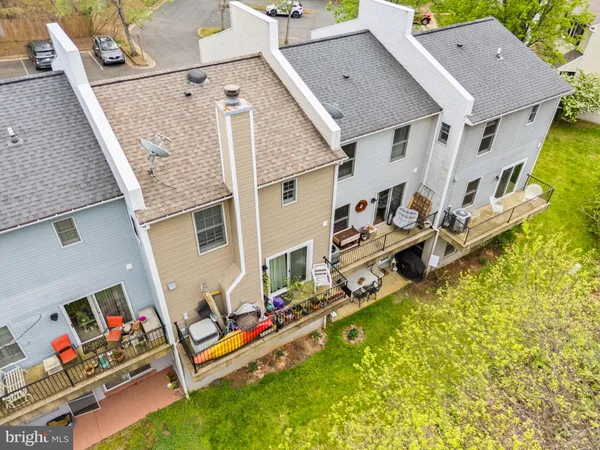 $499,900 | 12 Stonewall Court, Middleburg, VA 20117