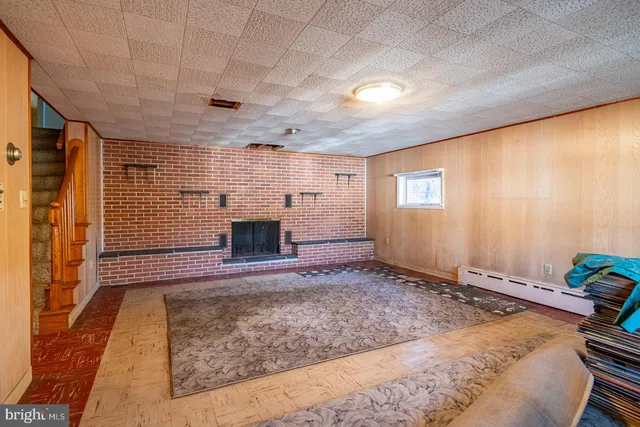 a view of the door of the house