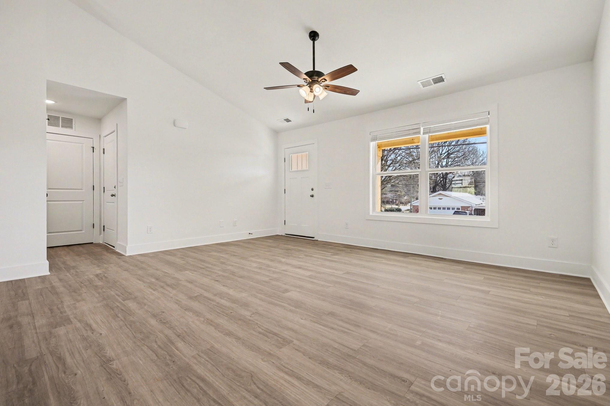 127 Eddleman Road Kannapolis, NC 28083 - Photo 3 of 17 Gallery Image 3