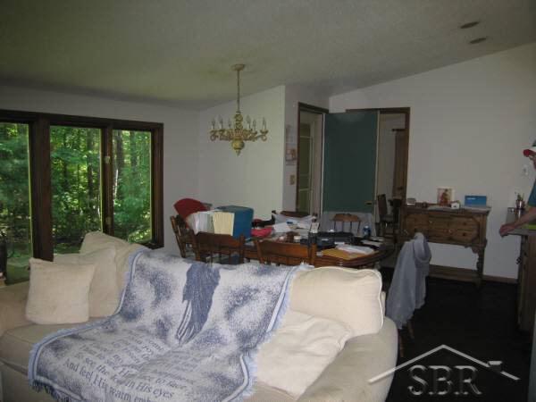 3830 East Monroe Road Midland, MI 48642 - Photo 4 of 9 20033869-3.JPG