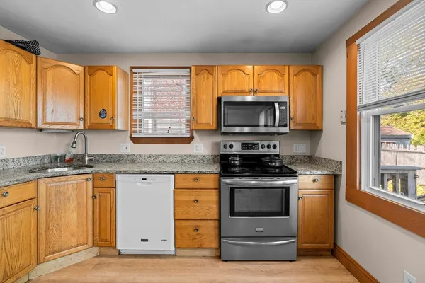 $779,000 | 19-21 Bursley Road, Weymouth, MA 02191