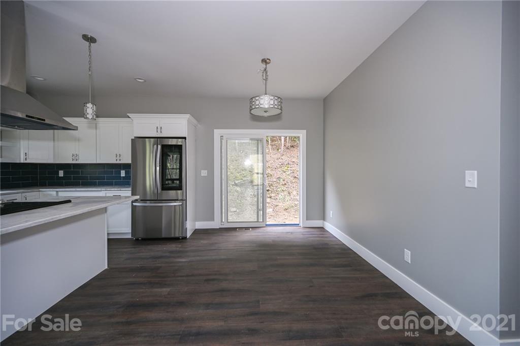 1376 Alexander Road Leicester, NC 28748 - Photo 12 of 40 Gallery Image 12