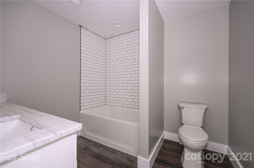 1376 Alexander Road Leicester, NC 28748 - Photo 25 of 40 Gallery Image 25