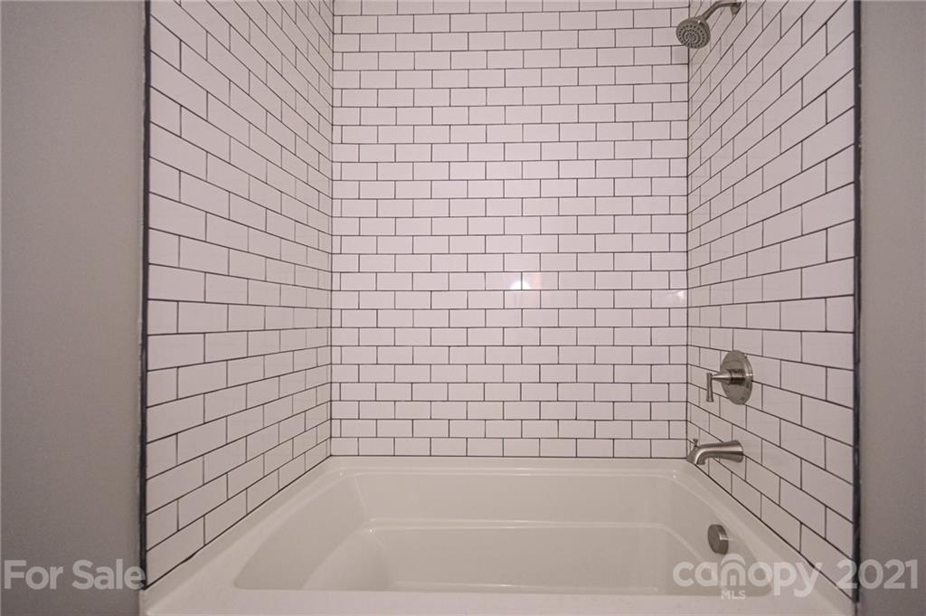 1376 Alexander Road Leicester, NC 28748 - Photo 27 of 40 Gallery Image 27