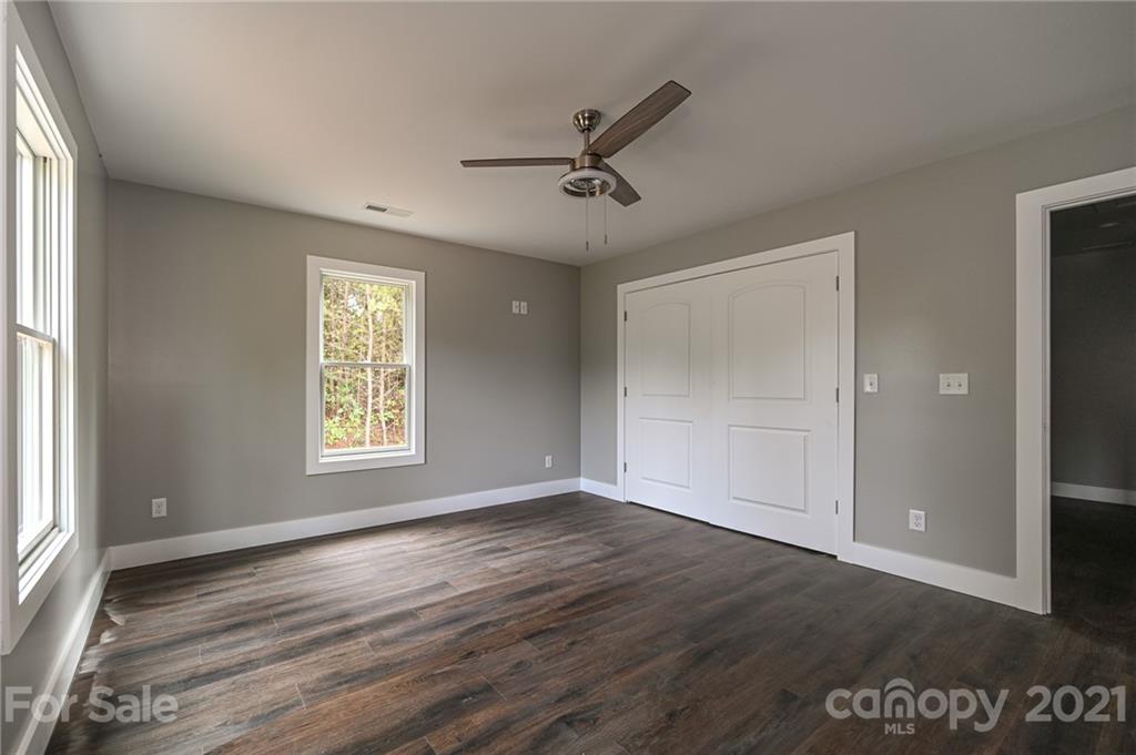 1376 Alexander Road Leicester, NC 28748 - Photo 30 of 40 Gallery Image 30