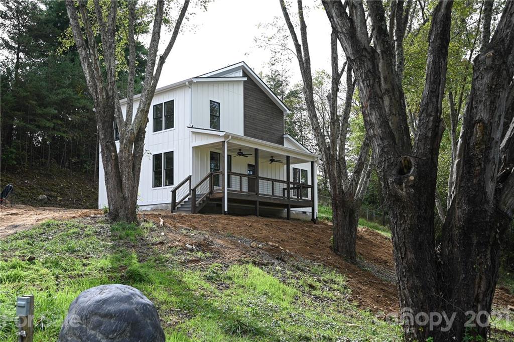 1376 Alexander Road Leicester, NC 28748 - Photo 35 of 40 Gallery Image 35