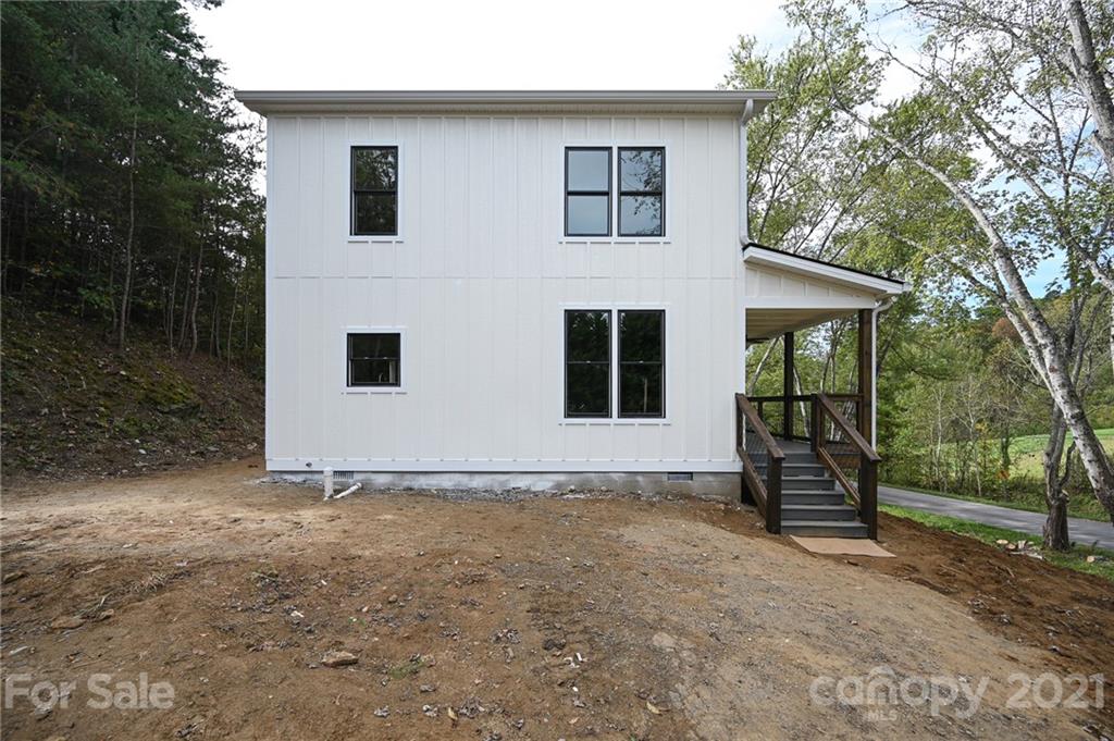 1376 Alexander Road Leicester, NC 28748 - Photo 37 of 40 Gallery Image 37