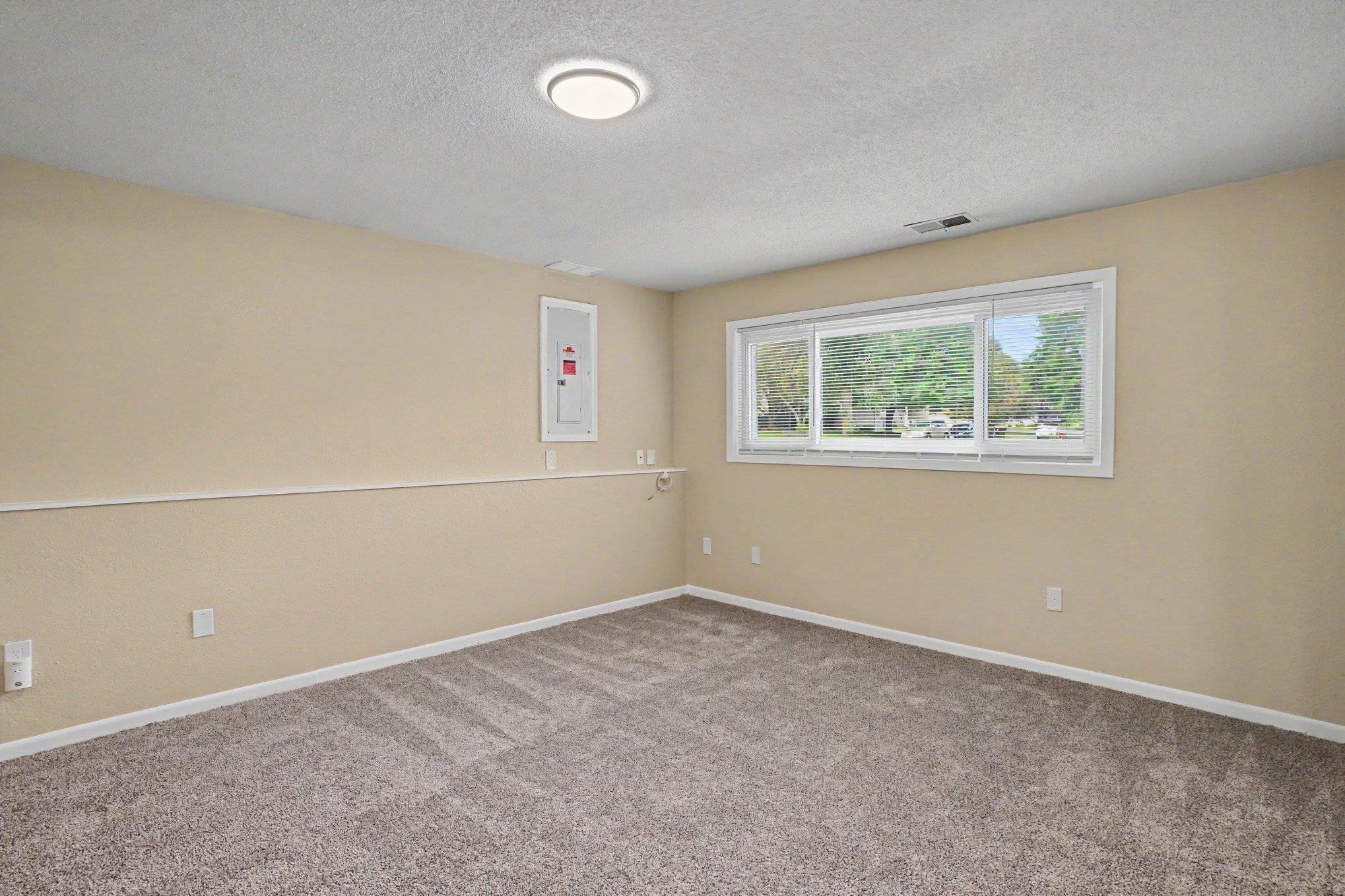 939 Savannah Road Eagan, MN 55123 - Photo 18 of 23 Gallery Image 18