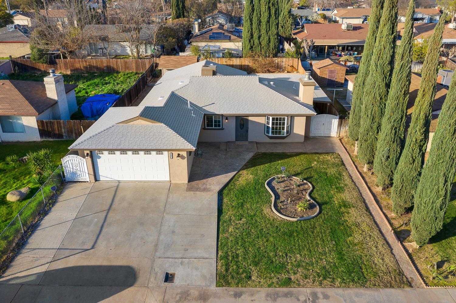 1401 Adanac Way Madera, CA 93638 - Photo 12 of 14