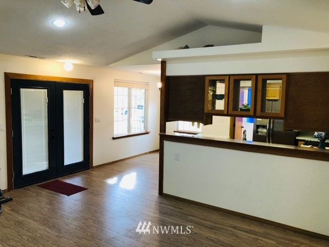 4443 East Grapeview Loop Road Allyn, WA 98524 - Photo 2 of 20 Gallery Image 2
