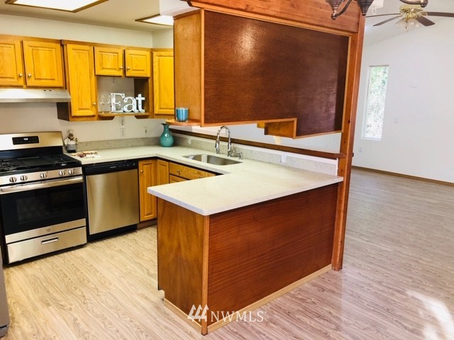 4443 East Grapeview Loop Road Allyn, WA 98524 - Photo 6 of 20 Gallery Image 6