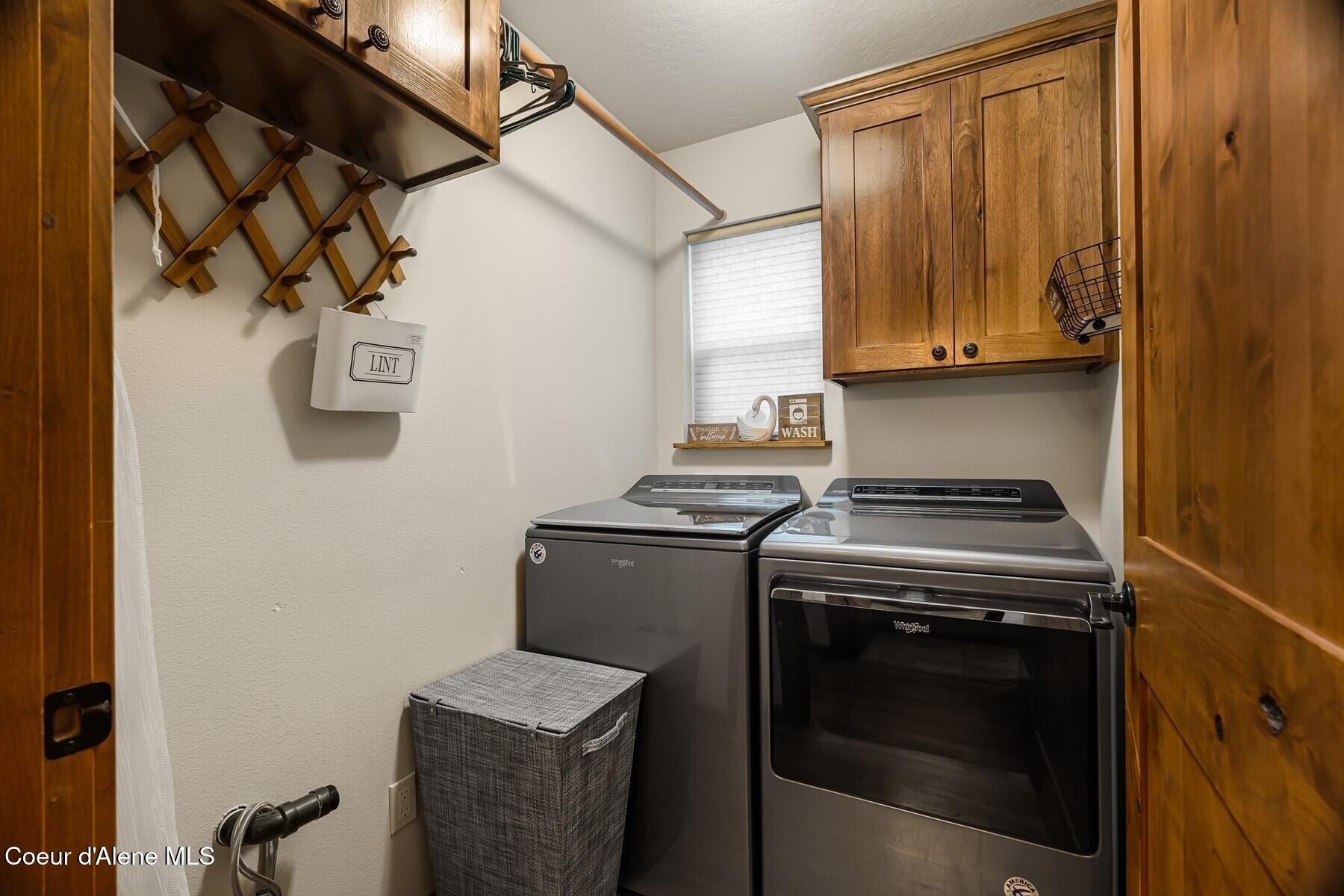 13439 North Shimmering Court Rathdrum, ID 83858 - Photo 26 of 52 Laundry downstairs