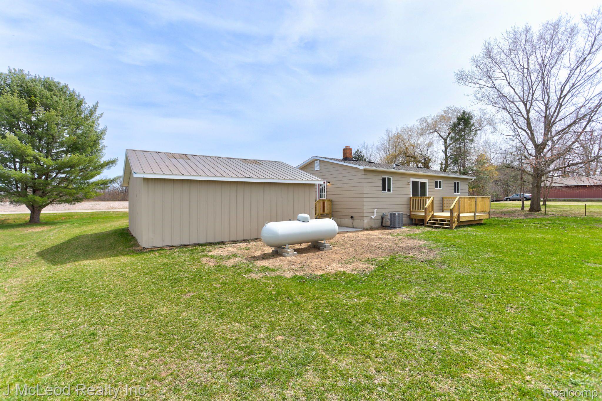 8120 Irish Road Millington, MI 48746 - Photo 27 of 36 Gallery Image 27