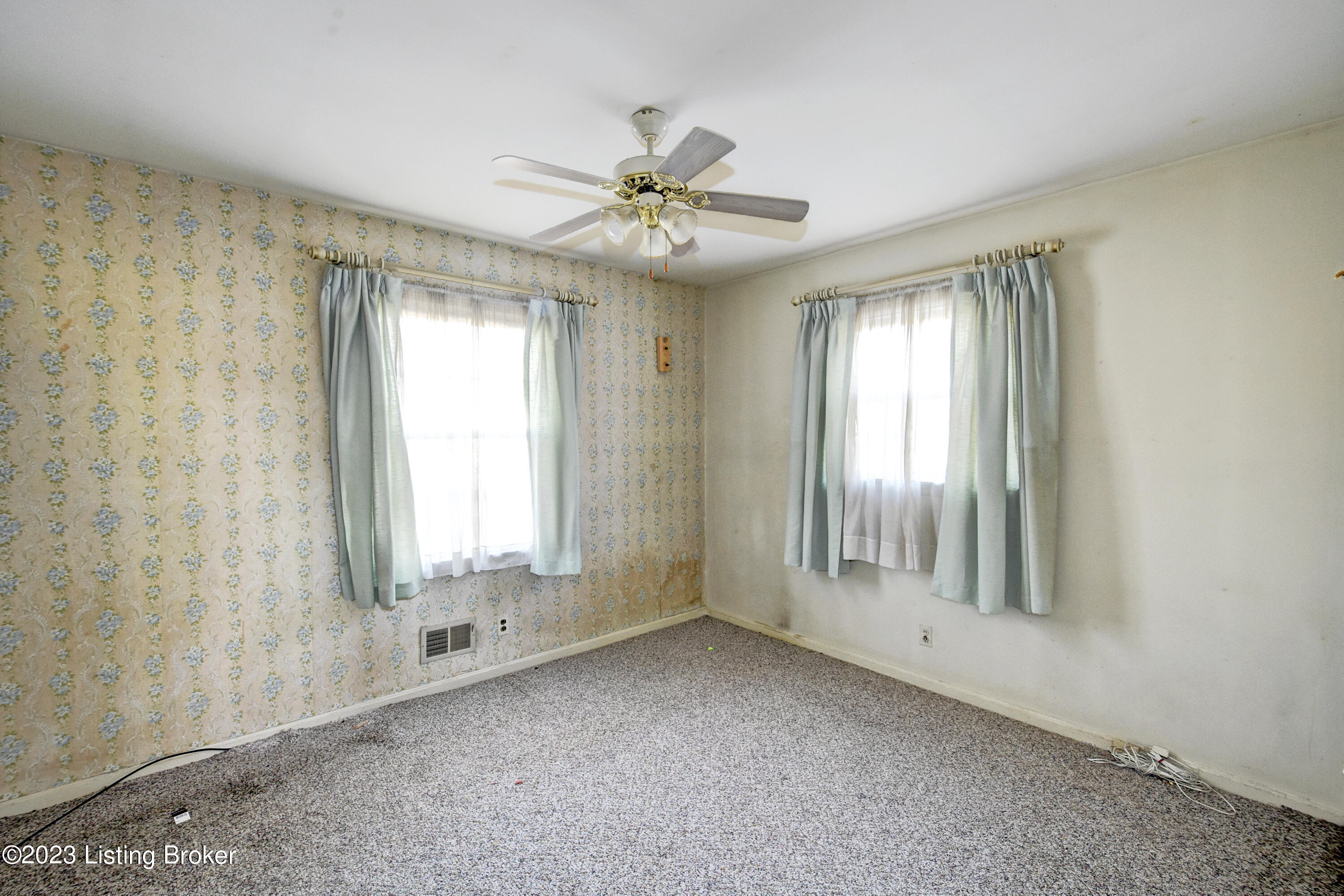 4320 Retreat Road Louisville, KY 40219 - Photo 15 of 22 _DSC5698_700_701