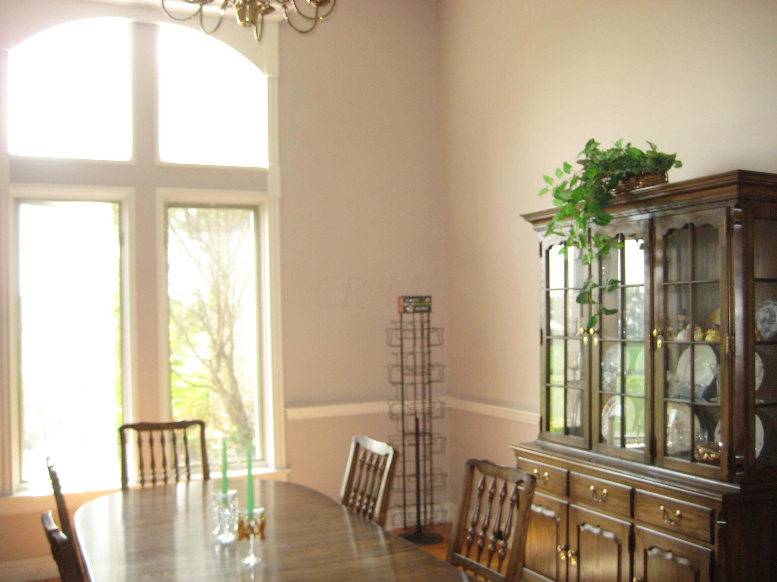 10050 Allen Road Pickerington, OH 43147 - Photo 8 of 32