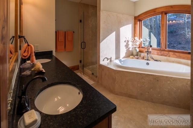 252 Wasatch Drive Boone, NC 28607 - Photo 9 of 32 Gallery Image 9