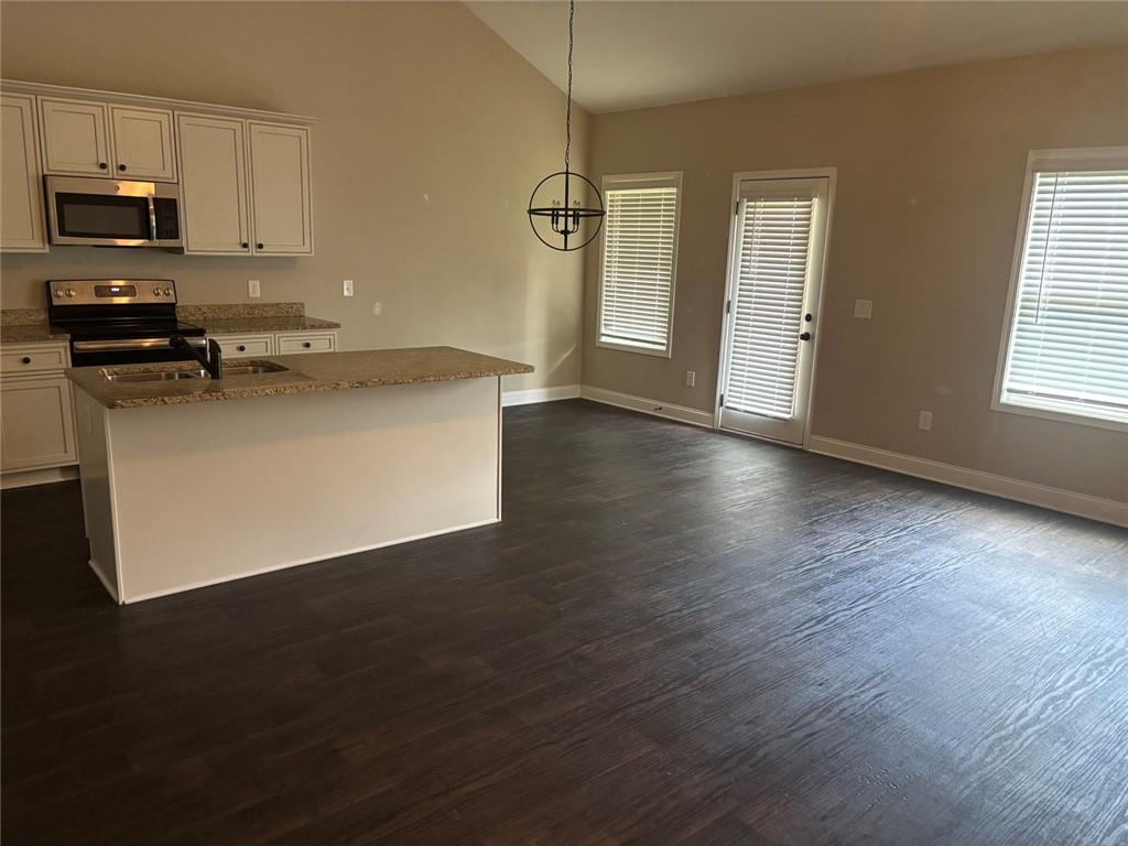621 Rockwell Church Road Northwest Winder, GA 30680 - Photo 2 of 19