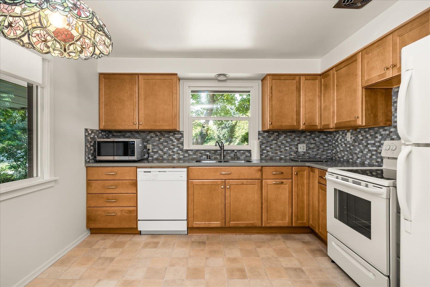 1314 North Elton Road Spokane Valley, WA 99212 - Photo 13 of 42