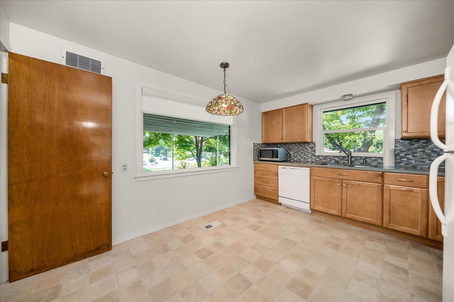 1314 North Elton Road Spokane Valley, WA 99212 - Photo 10 of 42