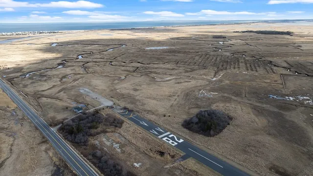 $895,000 | 28-30 Plum Island Turnpike, Newbury, MA 01951