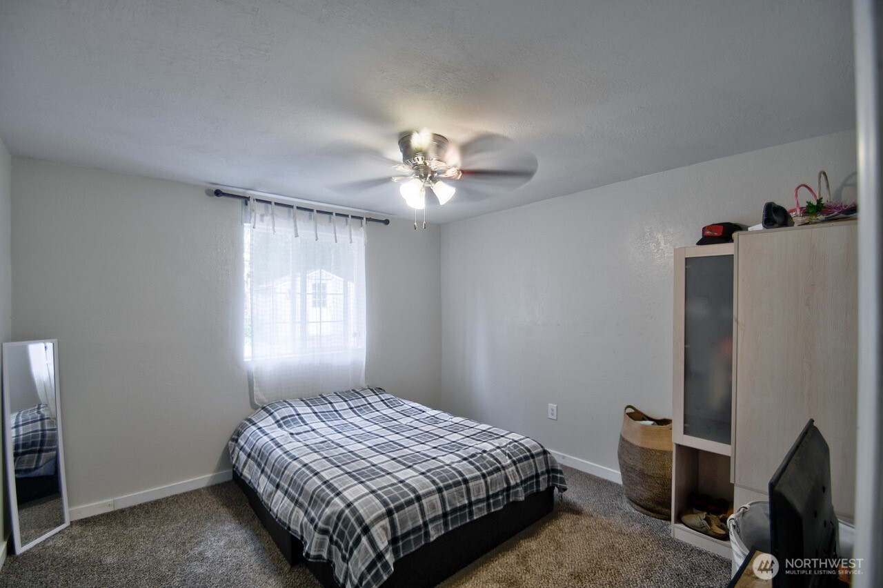 253 Kruger Road, Unit B Onalaska, WA 98570 - Photo 30 of 40