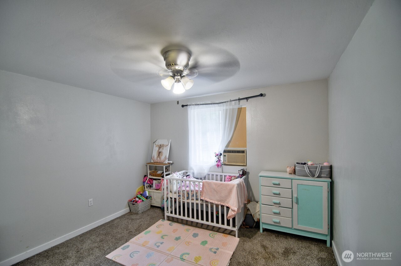 253 Kruger Road, Unit B Onalaska, WA 98570 - Photo 32 of 40
