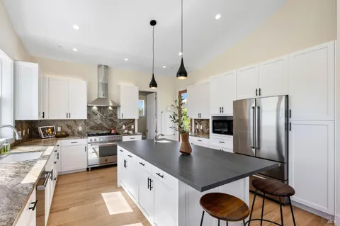 $1,423,000 | 6295 Sonoma Highway, Santa Rosa, CA 95409