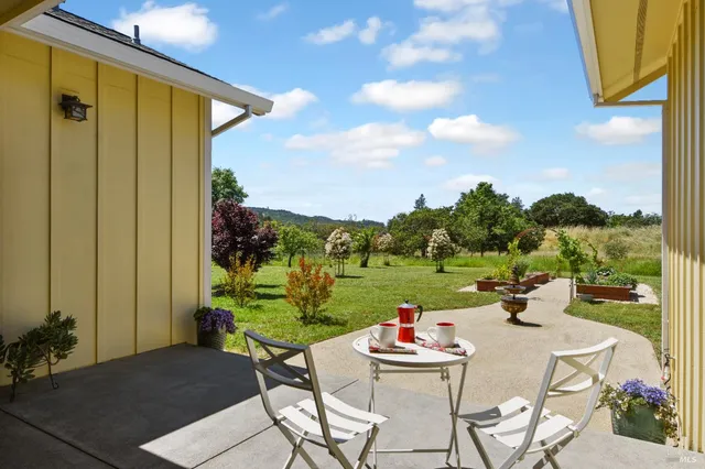 $1,423,000 | 6295 Sonoma Highway, Santa Rosa, CA 95409