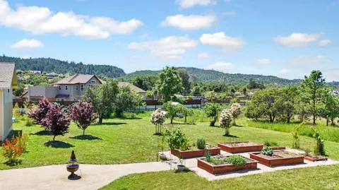 $1,423,000 | 6295 Sonoma Highway, Santa Rosa, CA 95409