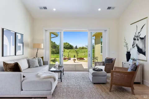 $1,423,000 | 6295 Sonoma Highway, Santa Rosa, CA 95409