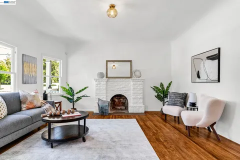 $488,000 | 1538 17th Avenue, Oakland, CA 94606