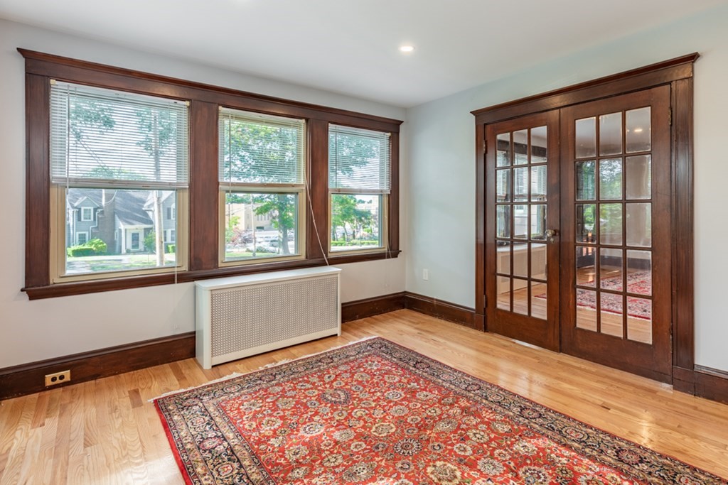 1263-1265 Brook Road Milton, MA 02186 - Photo 9 of 36 Gallery Image 9