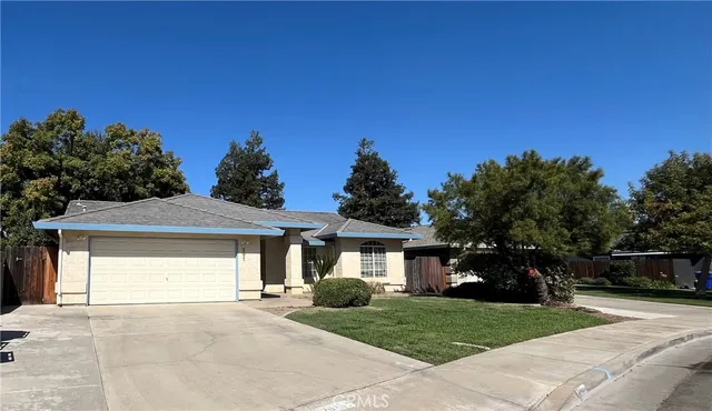 $429,900 | 207 Waterfront Court, Atwater, CA 95301