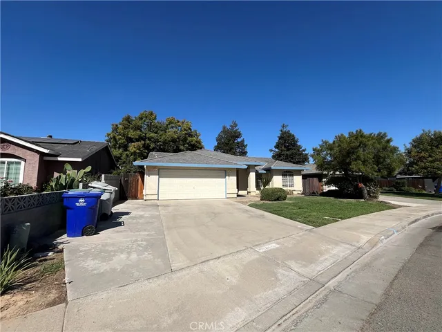 $429,900 | 207 Waterfront Court, Atwater, CA 95301
