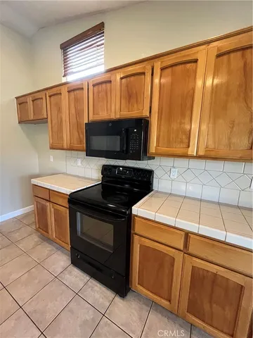 $429,900 | 207 Waterfront Court, Atwater, CA 95301